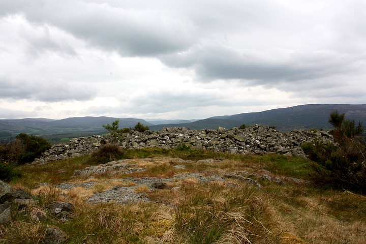 Mulloch Cairn (Cairn(s)) by GLADMAN