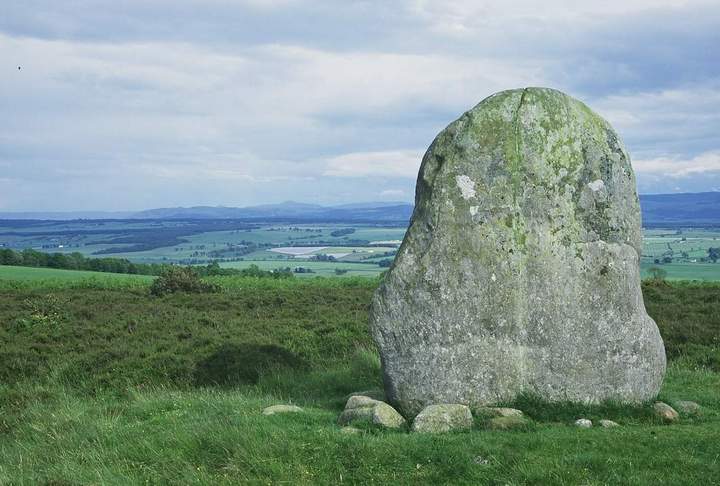 Braes of Fowlis (Stone Circle) by Ian Murray