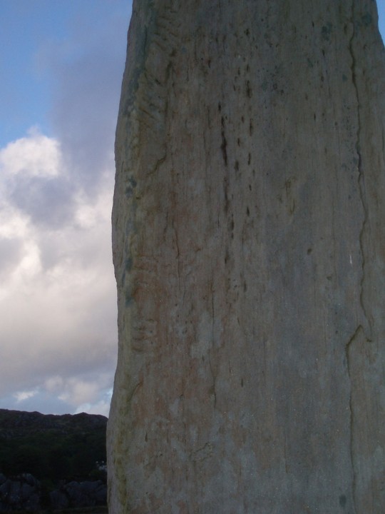 Ballycrovane (Standing Stone / Menhir) by stonemad