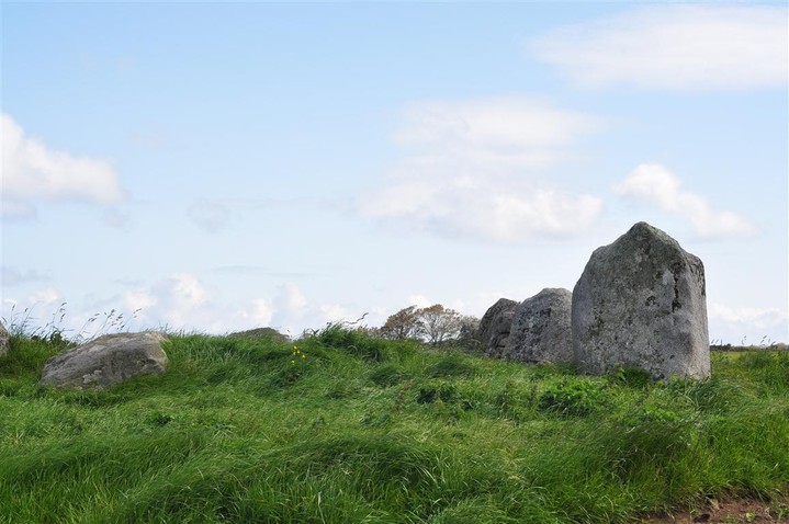 Breastagh (Wedge Tomb) by bogman