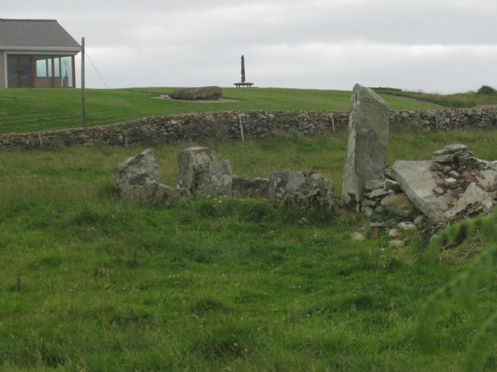 Wardhouse (Megalithic Cemetery) by ryaner