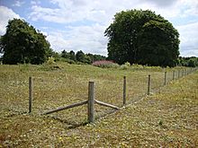 <b>Seven Barrows (Tidworth Camp)</b>Posted by Chance