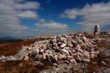 <b>Cairn Table</b>Posted by GLADMAN
